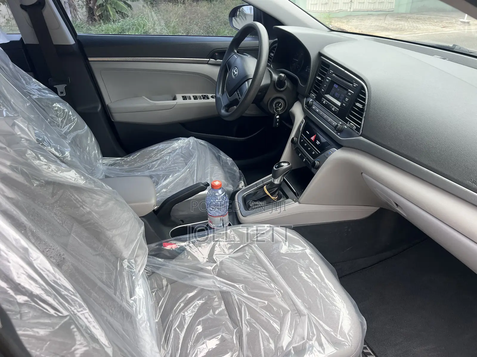 Hyundai Elantra 2016 Black