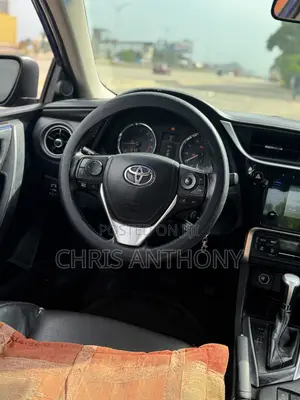 Toyota Corolla 2017 Blue