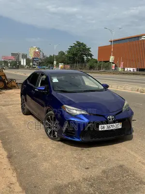 Toyota Corolla 2017 Blue