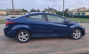 Hyundai Elantra 2016 Blue