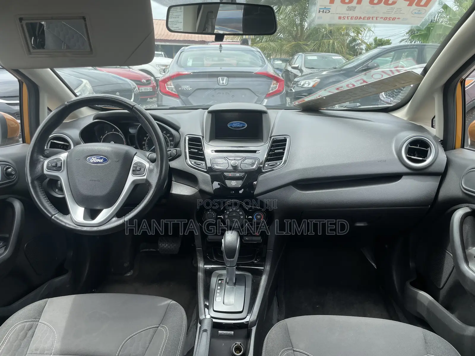 Ford Fiesta S Sedan 2016 Gold