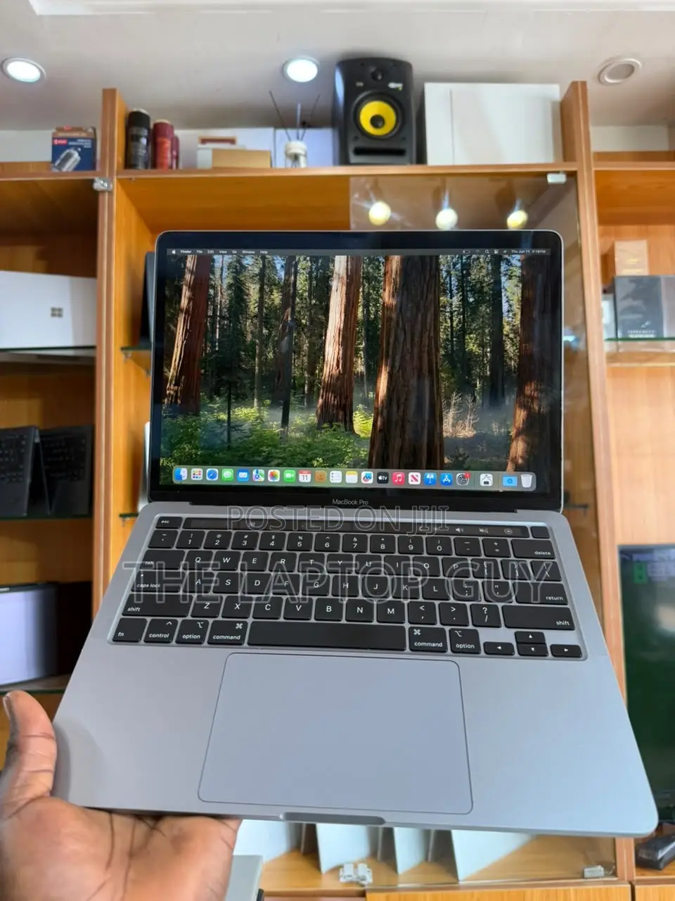 Laptop Apple MacBook Pro 2020 16GB Intel Core i5 SSD 512GB