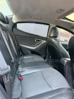 Hyundai Elantra Limited Sedan FWD (1.8L 4cyl 6A) 2013 Gray
