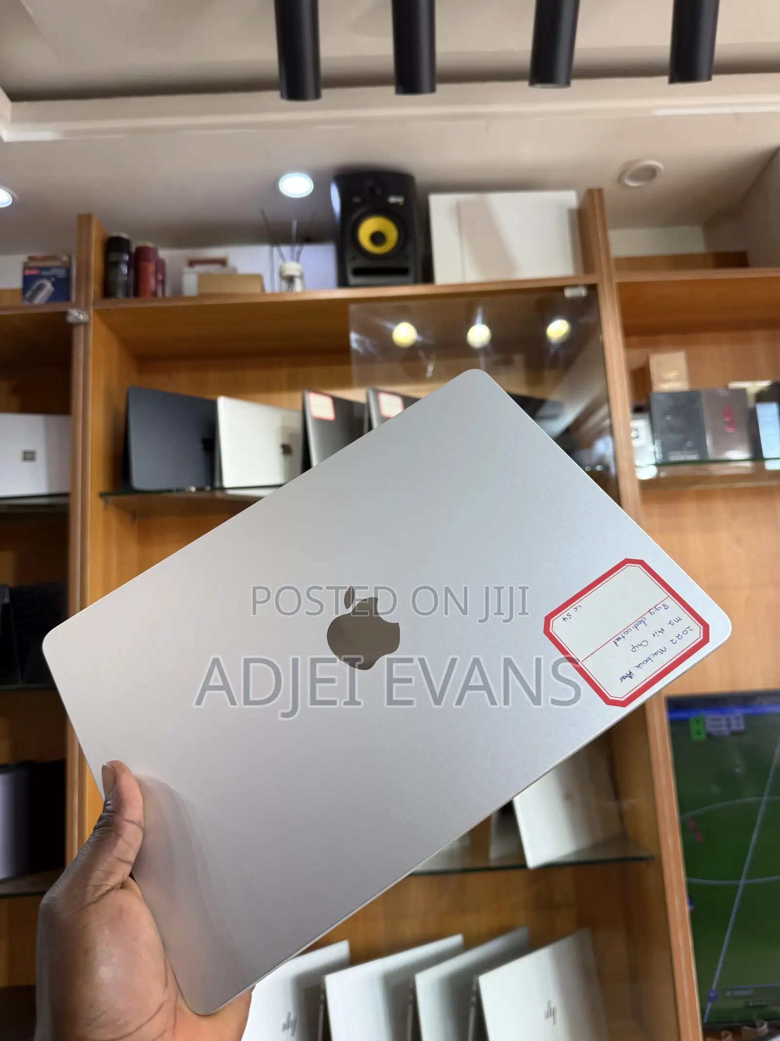 Laptop Apple MacBook Air 2022 M2 8GB Apple M2 SSD 256GB