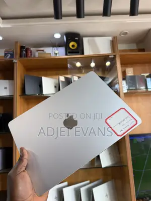 Laptop Apple MacBook Air 2022 M2 8GB Apple M2 SSD 256GB
