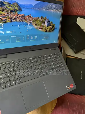Laptop Dell Inspiron 15 16GB AMD Ryzen 5 HDD+SSD 1.5T