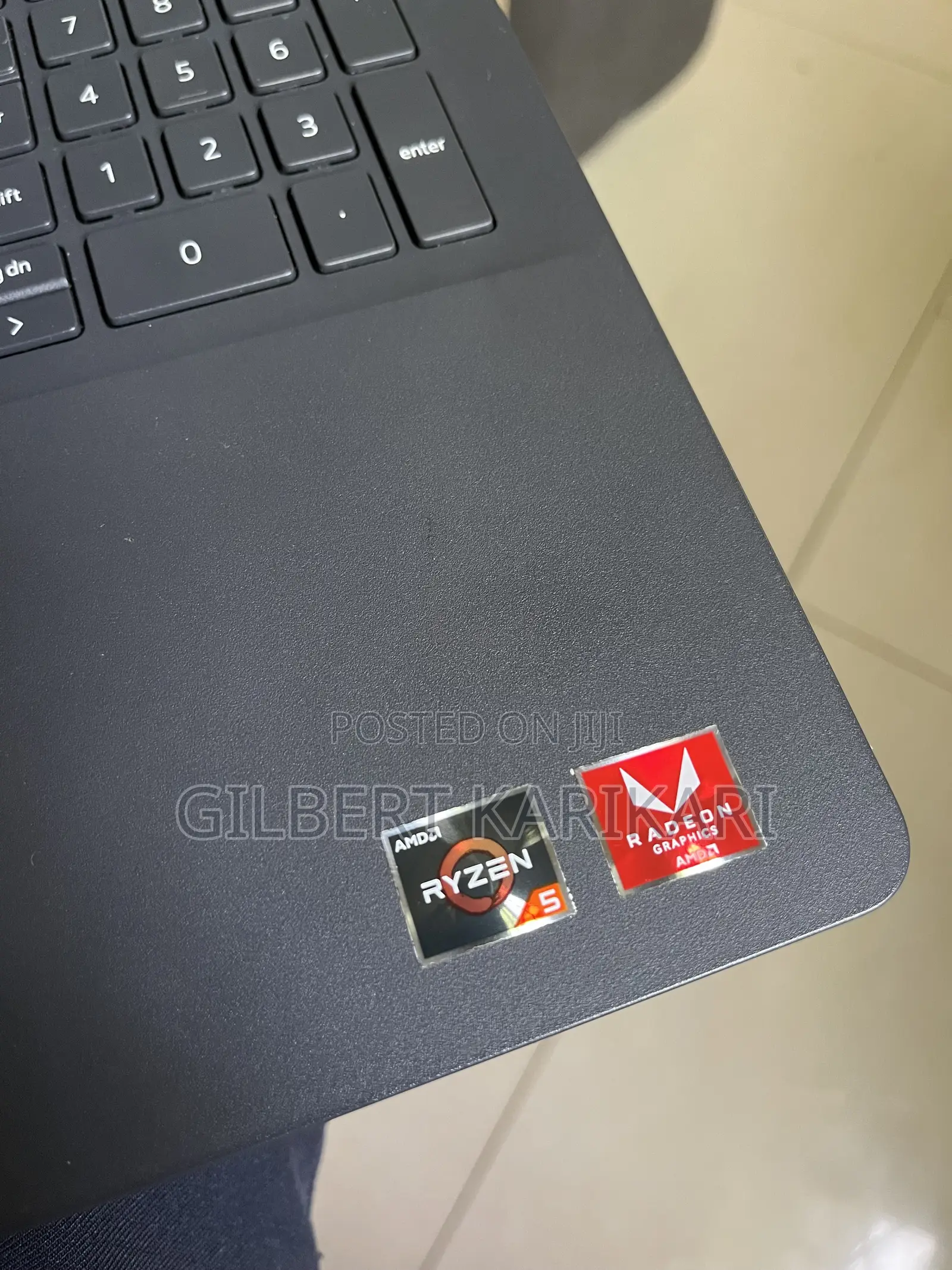 Laptop Dell Inspiron 15 16GB AMD Ryzen 5 HDD+SSD 1.5T