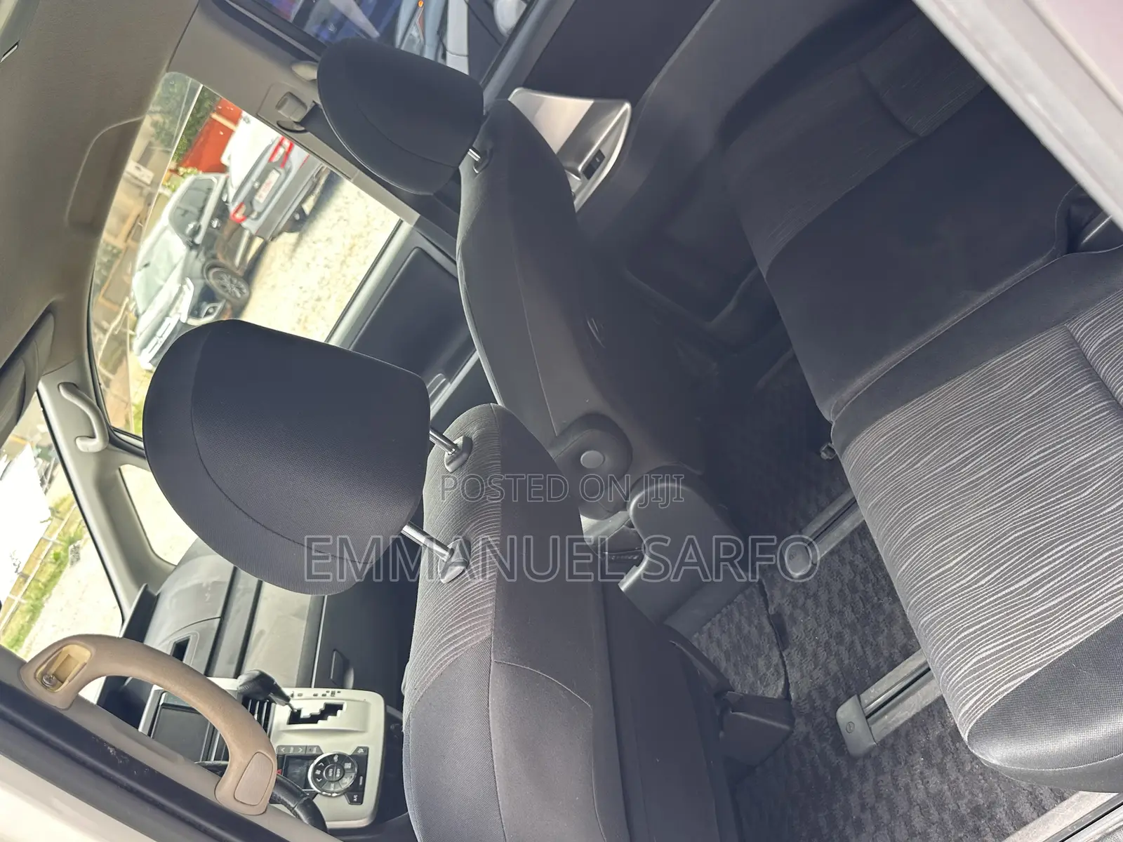 Toyota Voxy 2012 White