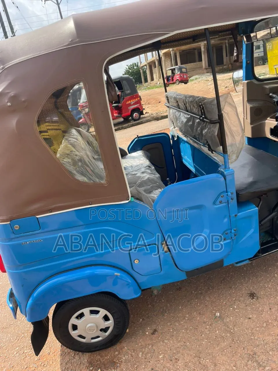Bajaj RE 2026 Blue