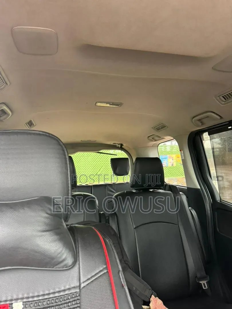 Toyota Voxy SV Premium 2014 White