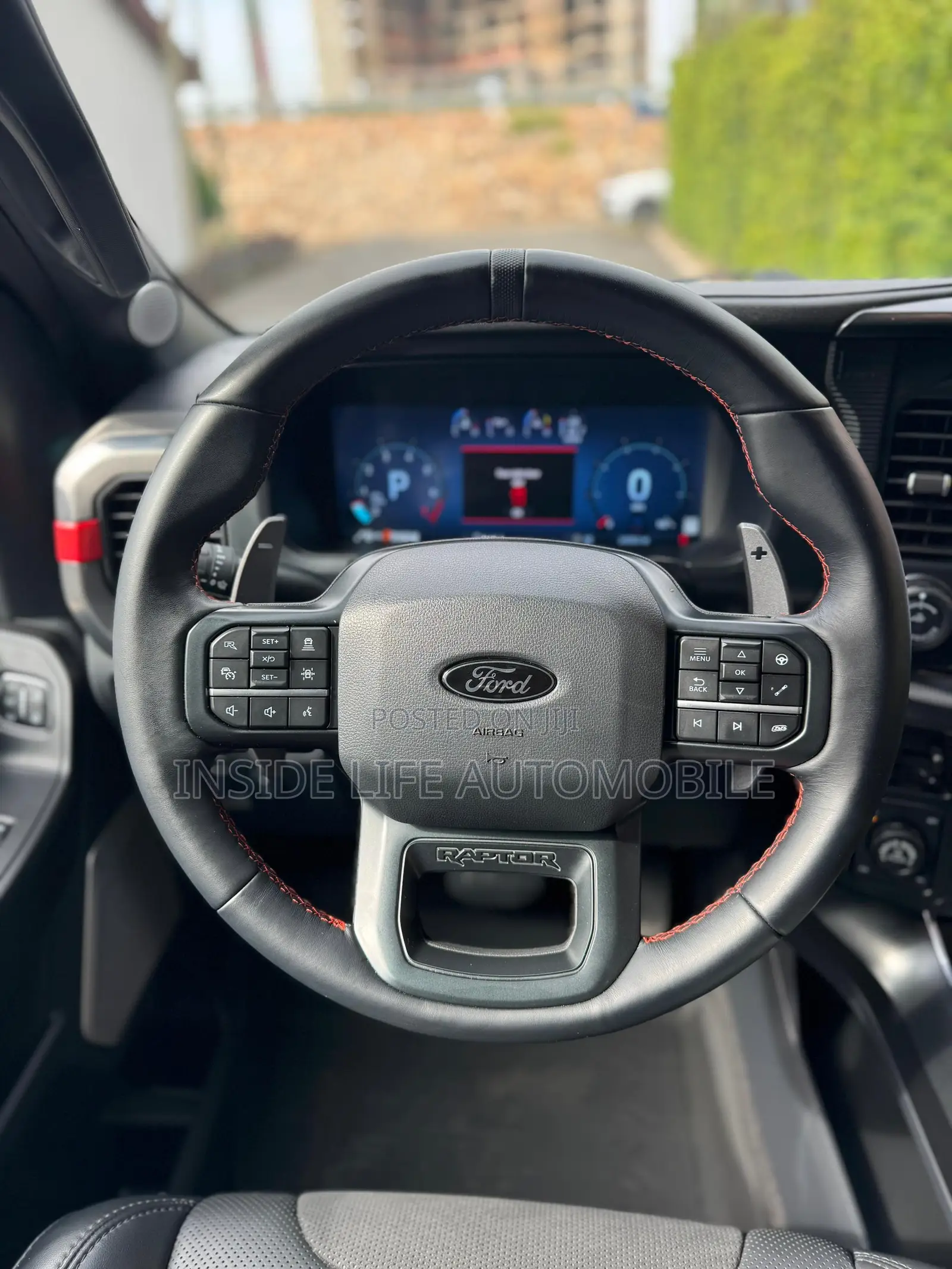 Ford F-150 Raptor 4WD SuperCrew 5.5' Box 2025 Gray