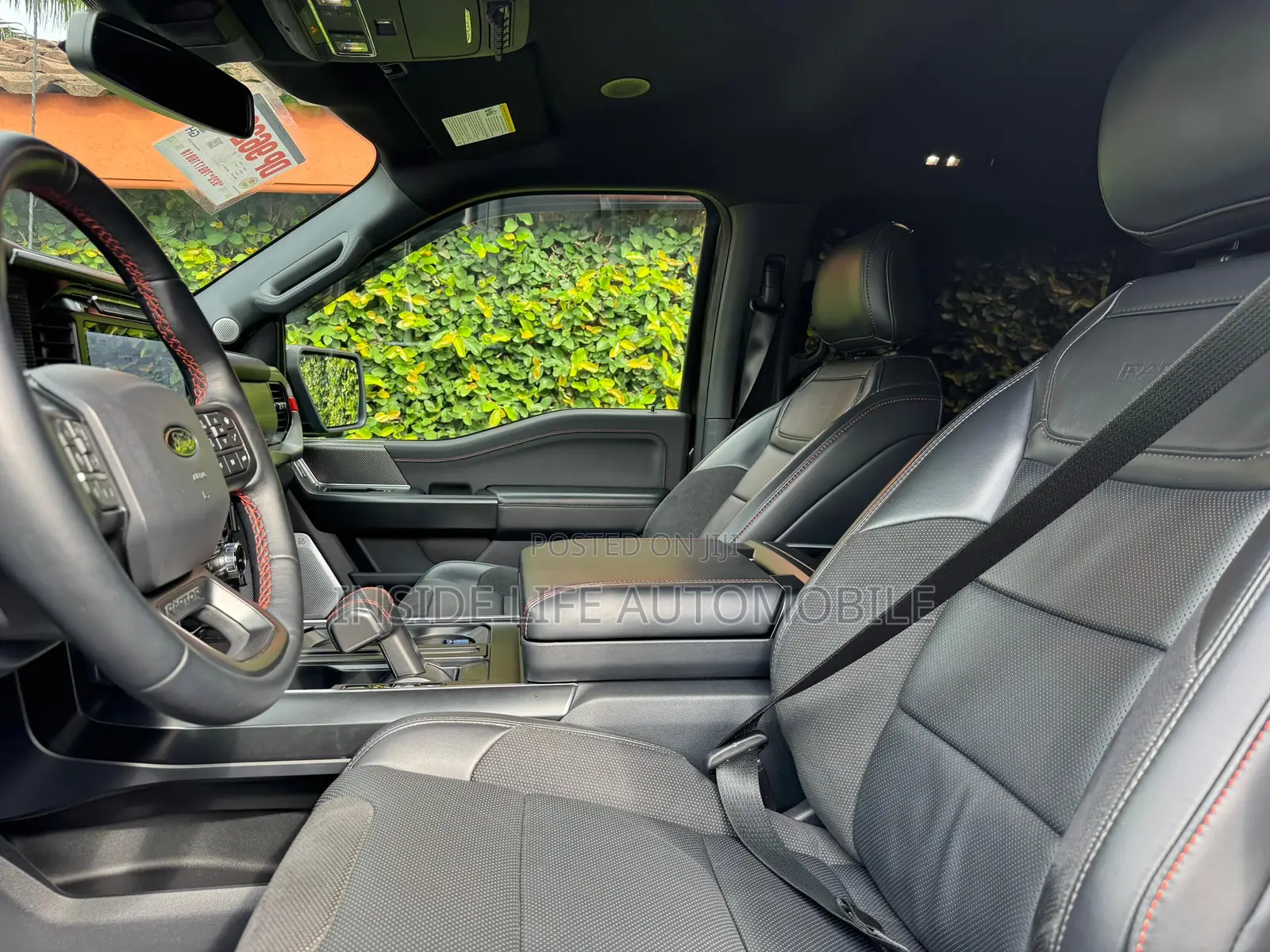 Ford F-150 Raptor 4WD SuperCrew 5.5' Box 2025 Gray
