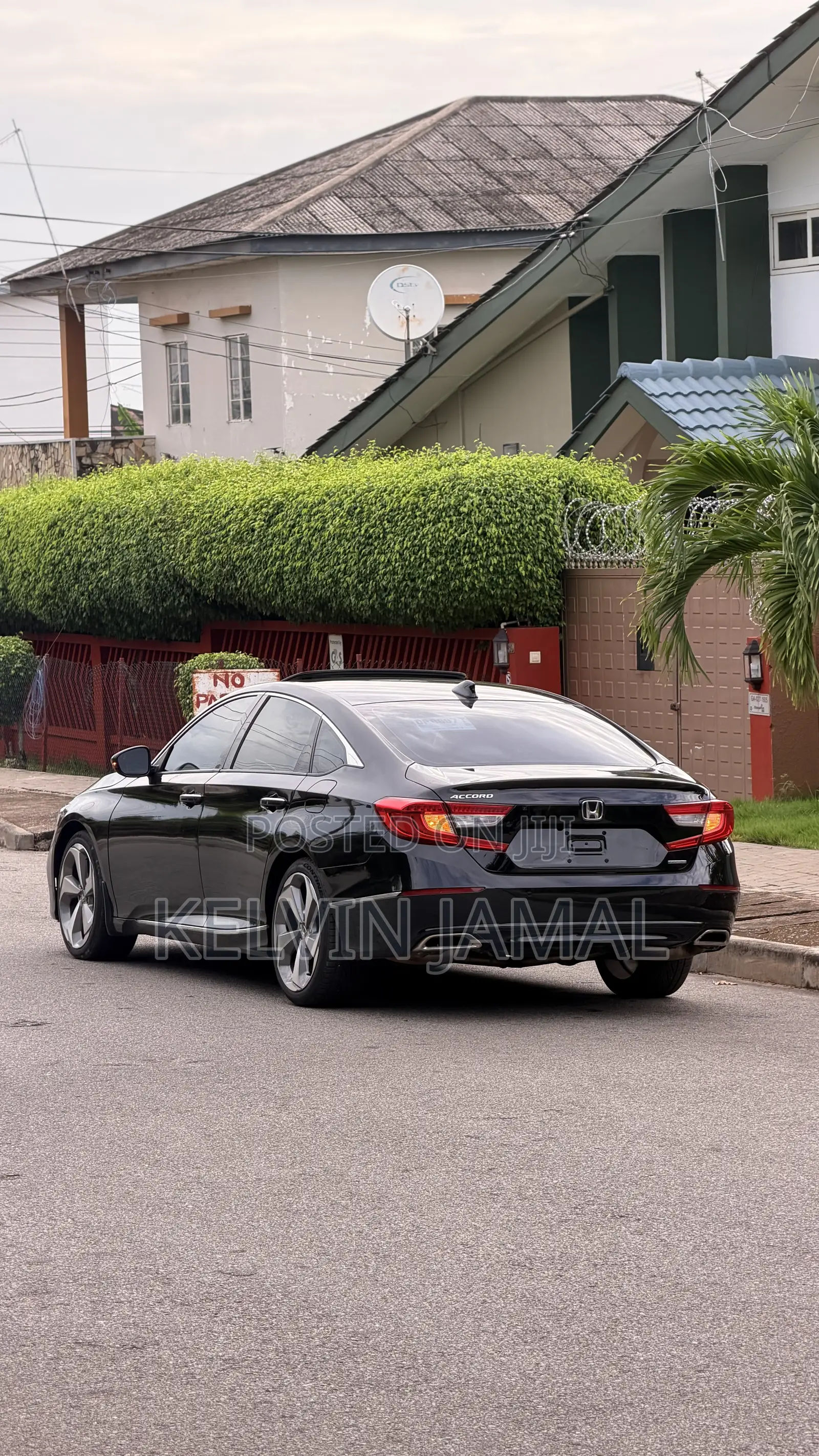 Honda Accord Touring 2018 Black