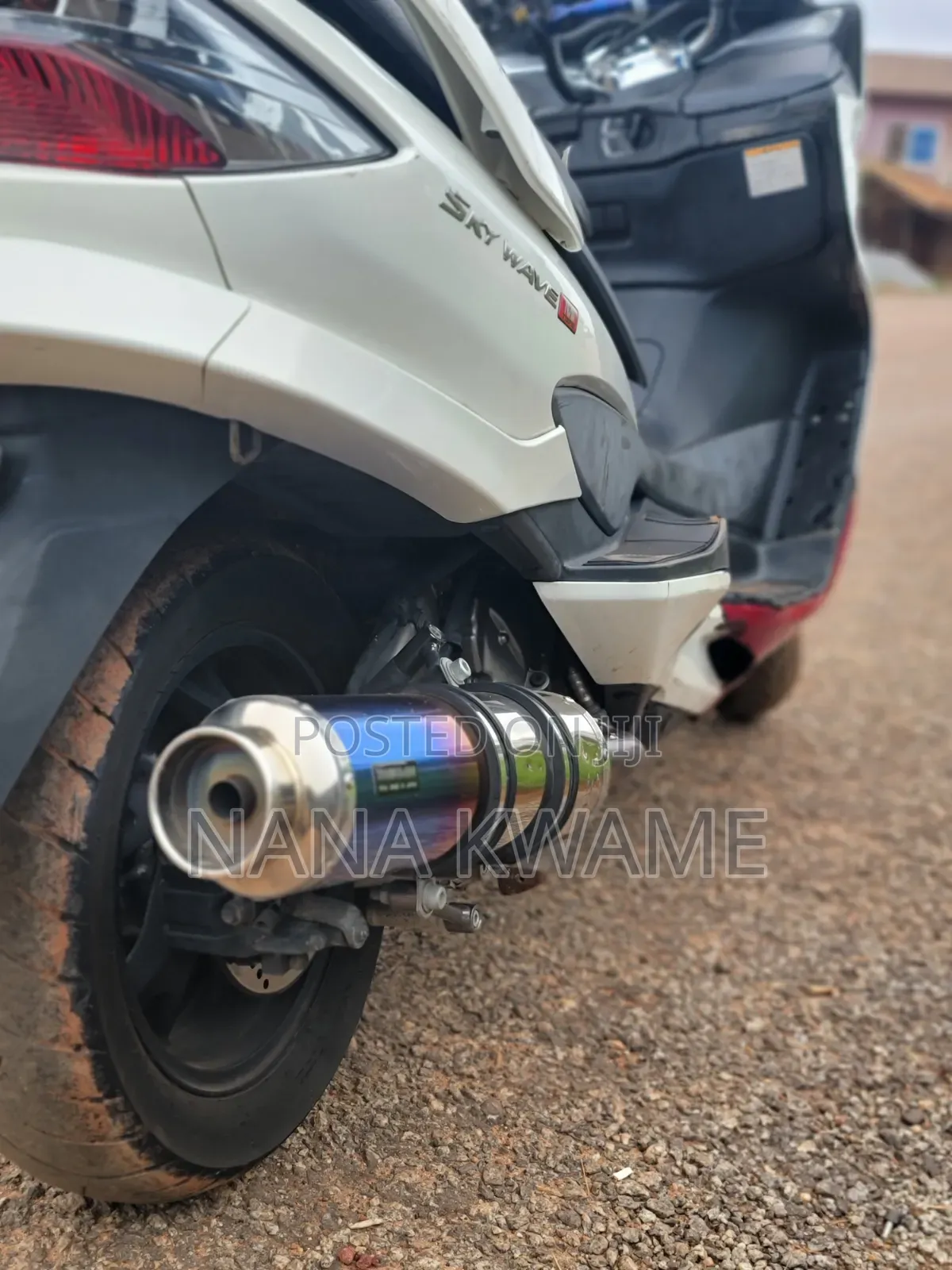Suzuki 2017 White