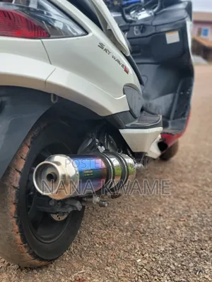 Suzuki 2017 White
