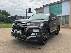 Toyota Land Cruiser 4.0 V6 GX-R 2012 Black