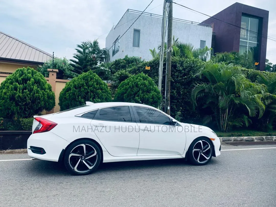 Honda Civic EX-L Sedan 2018 White
