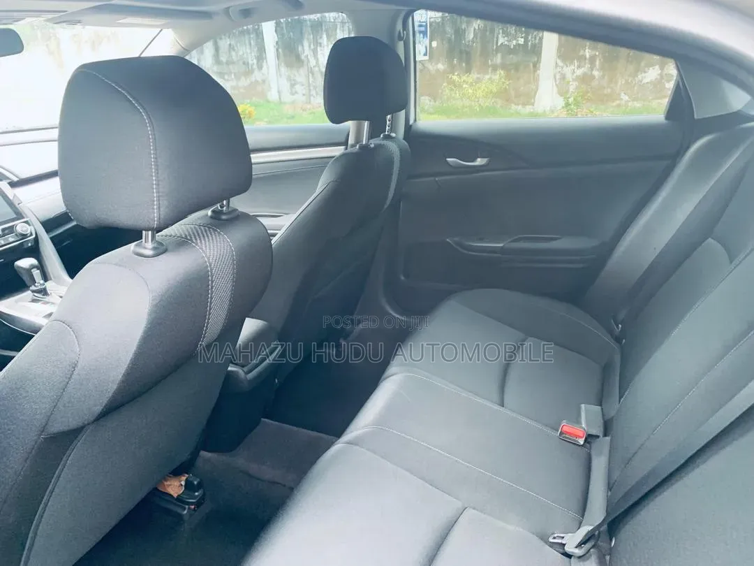 Honda Civic EX-L Sedan 2018 White