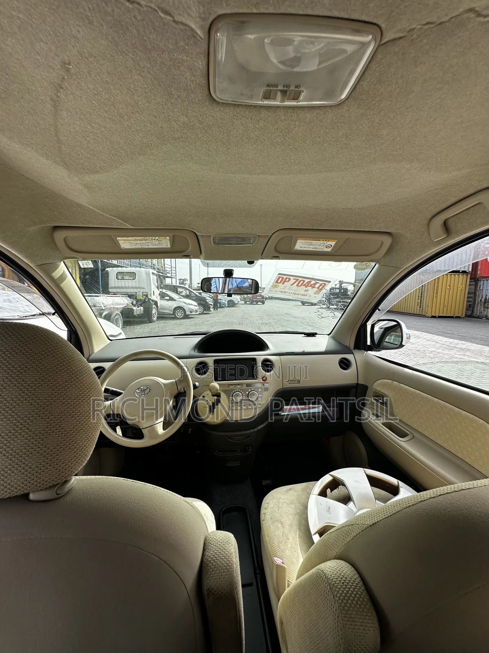 Toyota Sienta 1.5 FWD 2009 White