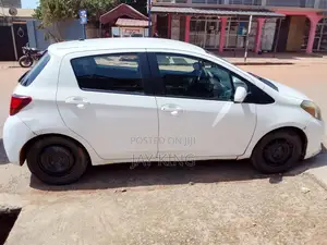 Toyota Yaris L Hatchback 3dr 2015 White