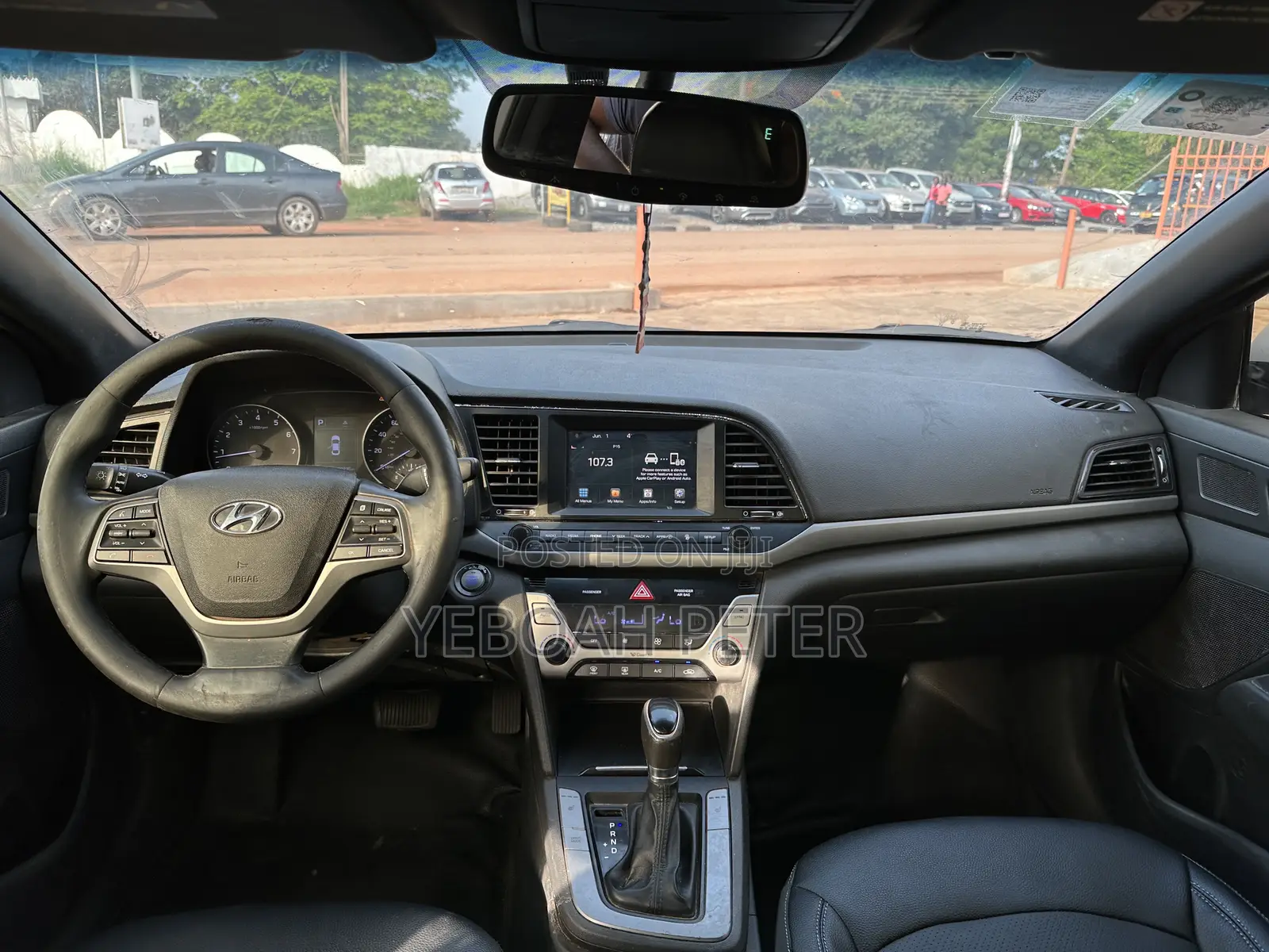 Hyundai Elantra 2017 White