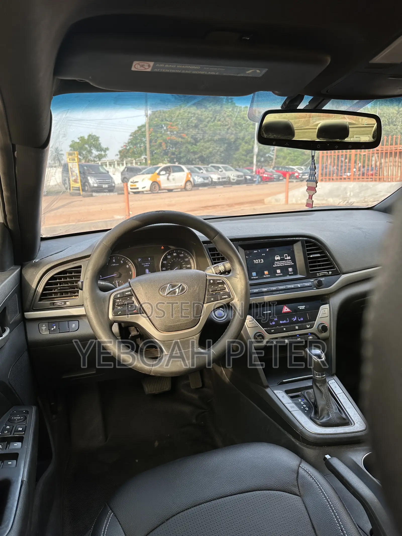 Hyundai Elantra 2017 White