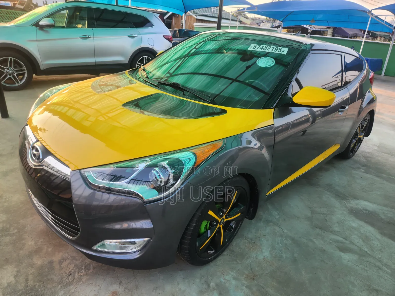 Hyundai Veloster 2019 Gold