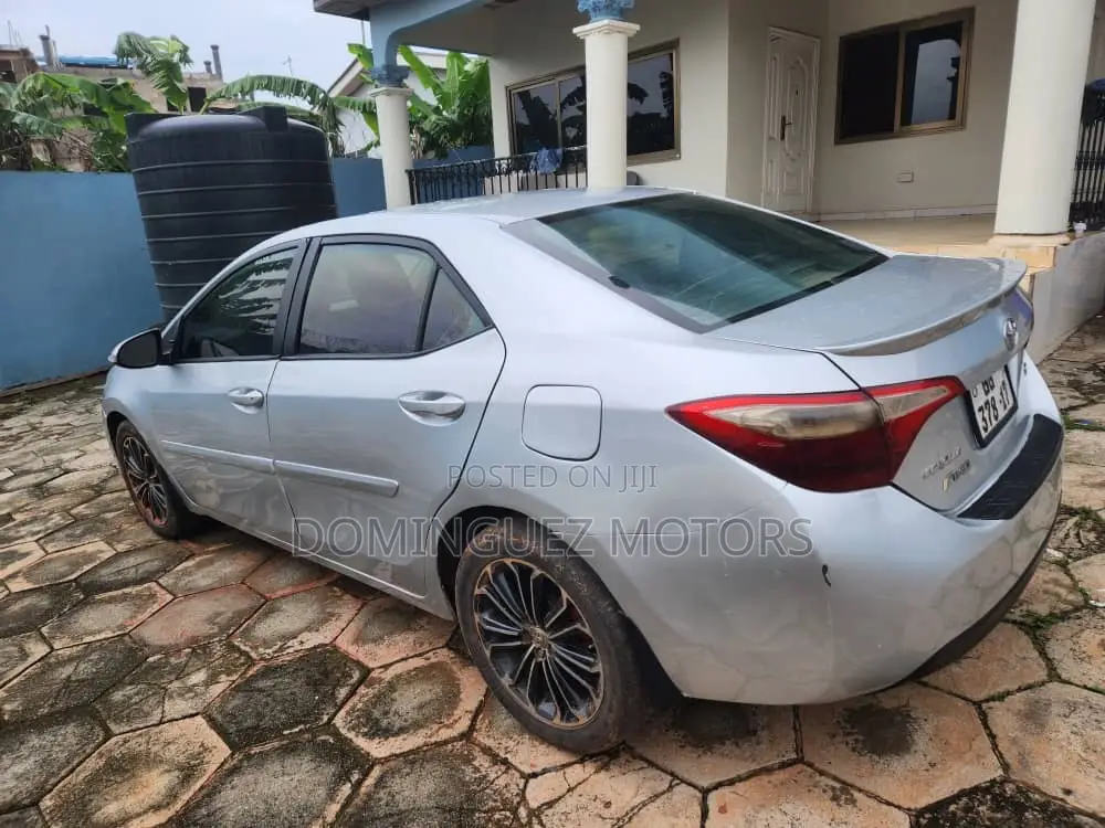 Toyota Corolla 2014 Silver