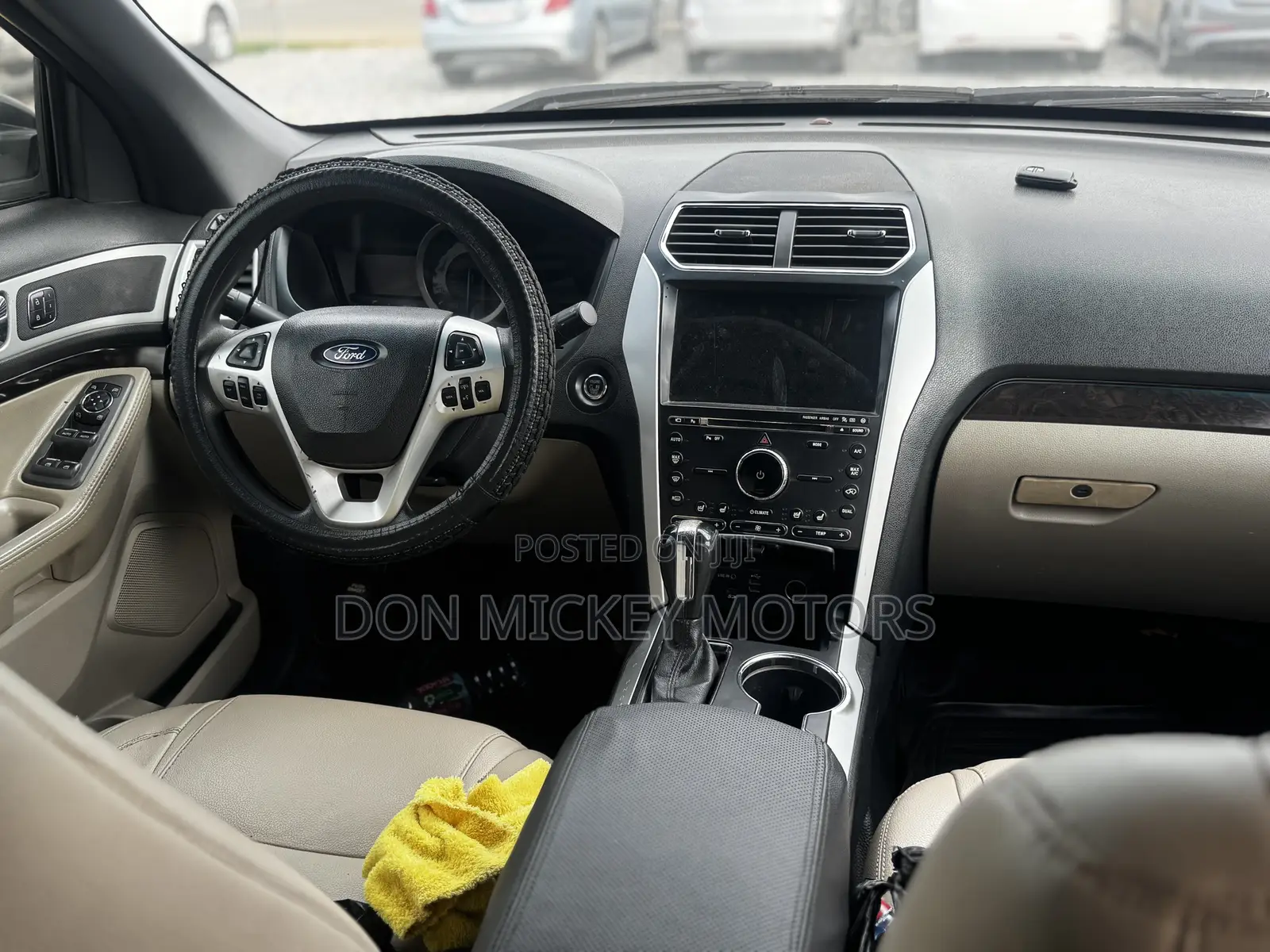 Ford Explorer XLT 4dr 4x4 (2.3L 4cyl 6A) 2017 Black