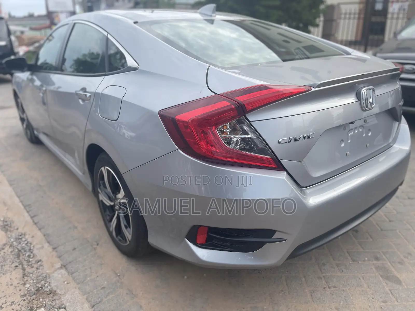 Honda Civic Touring 4dr Sedan (1.5L 4cyl) 2017 Gray