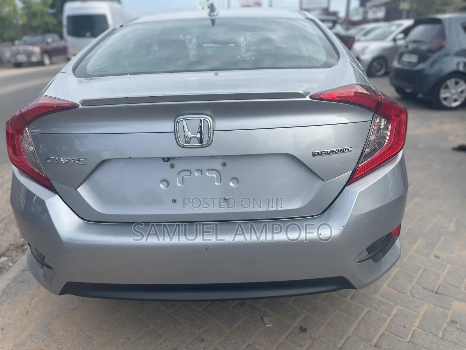 Honda Civic Touring 4dr Sedan (1.5L 4cyl) 2017 Gray