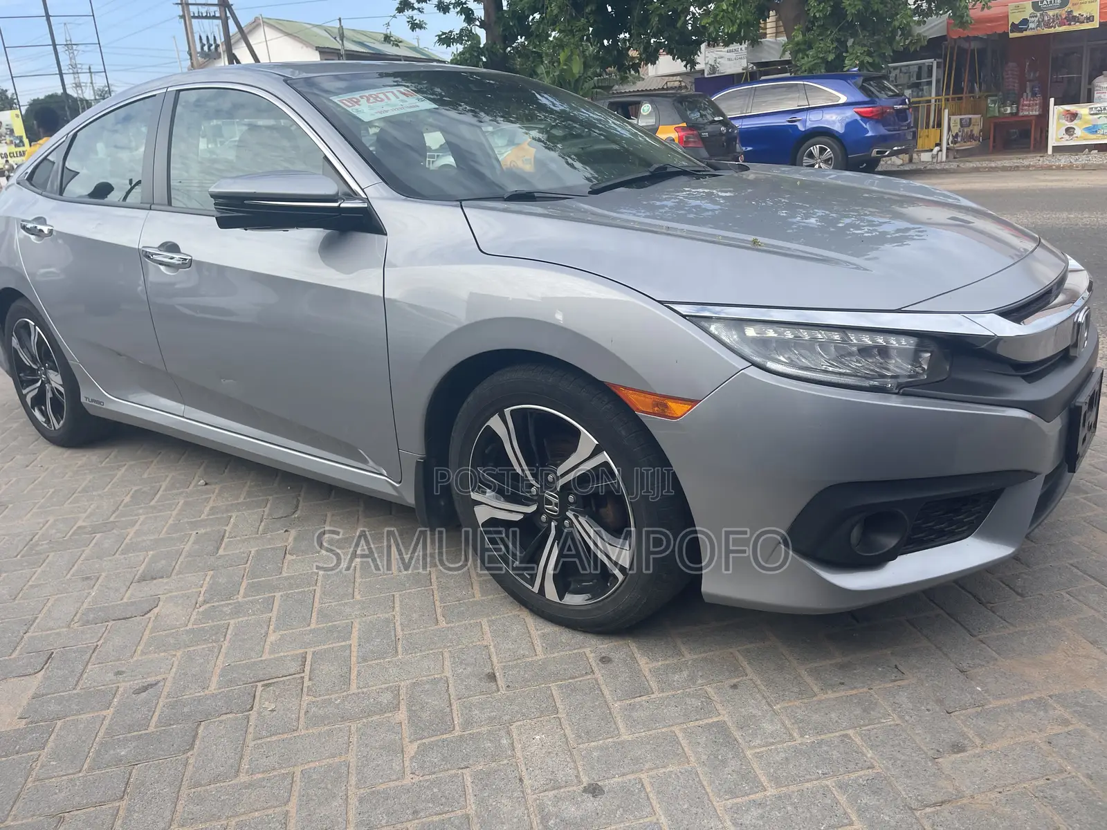 Honda Civic Touring 4dr Sedan (1.5L 4cyl) 2017 Gray