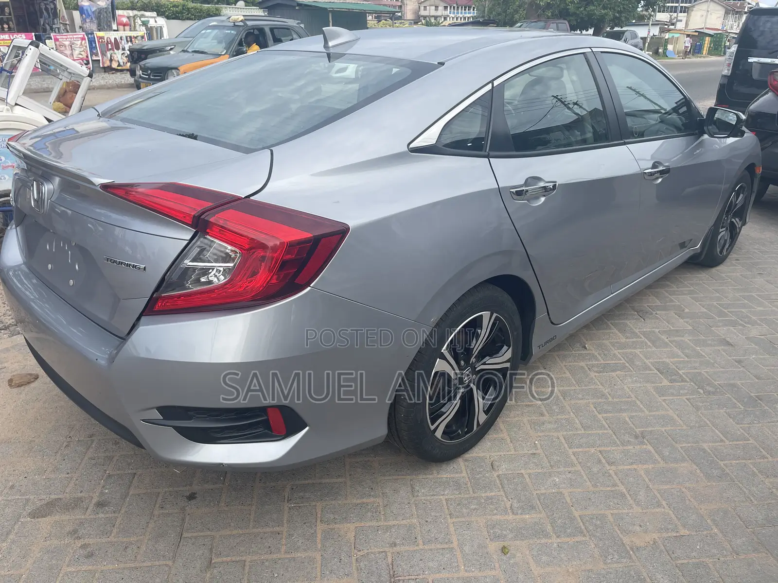 Honda Civic Touring 4dr Sedan (1.5L 4cyl) 2017 Gray