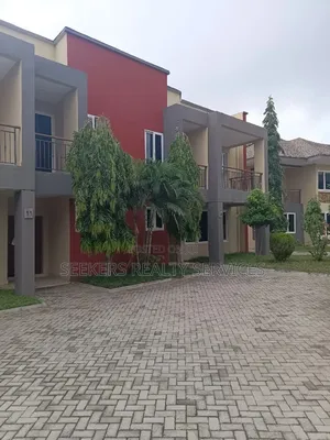 3bdrm Townhouse / Terrace in Seekers Realty, Cantonments for rent