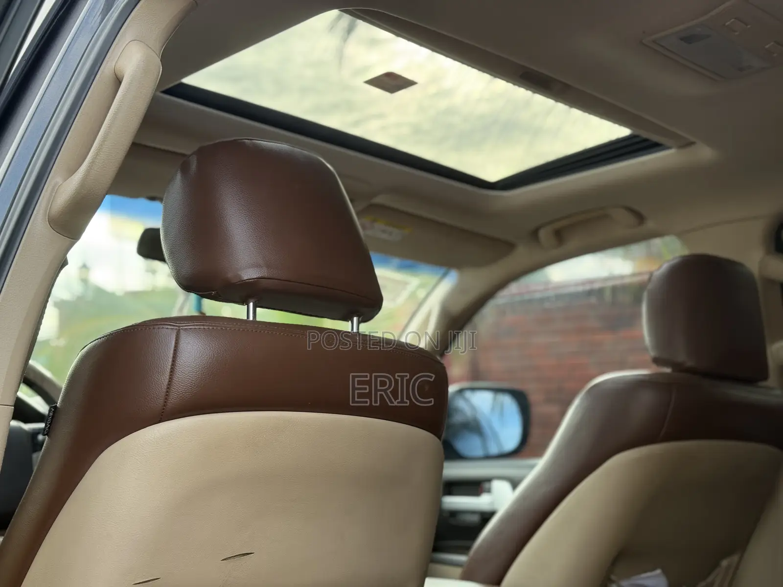 Toyota Land Cruiser 5.7 V8 2013 Gray