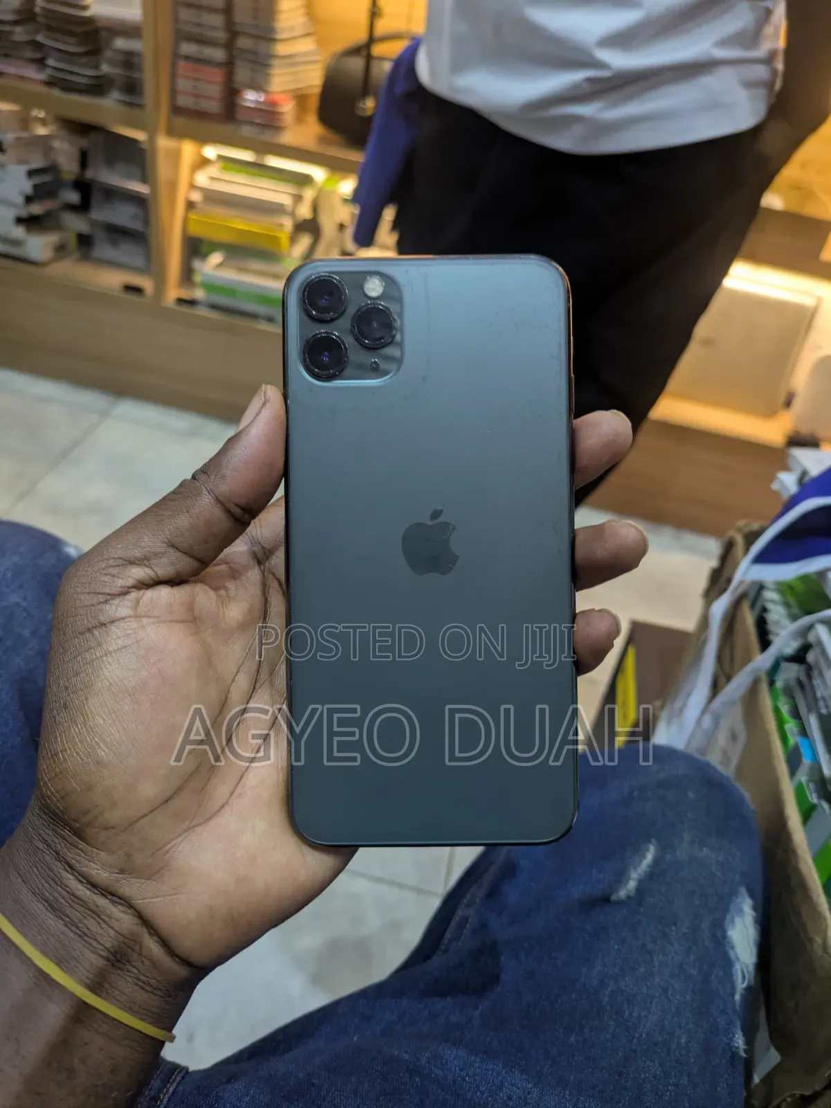 Apple iPhone 11 Pro Max 64 GB Green