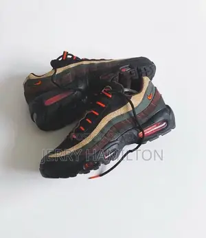 Essential Nike Air Max 95