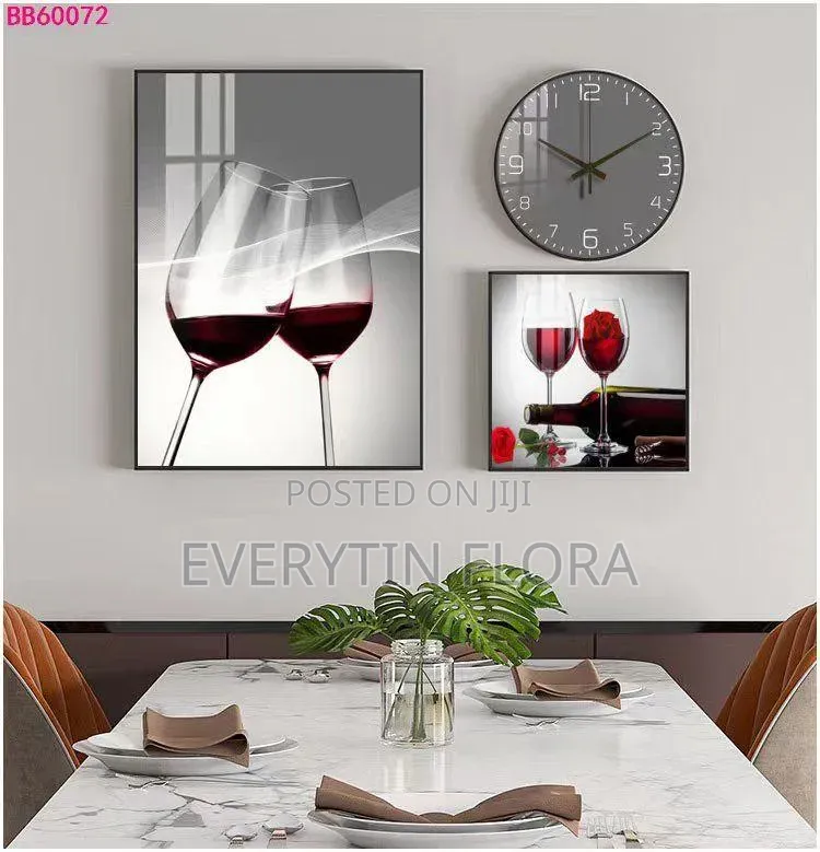 Wall Hanging Set – Canvas Art + Silent Clock*