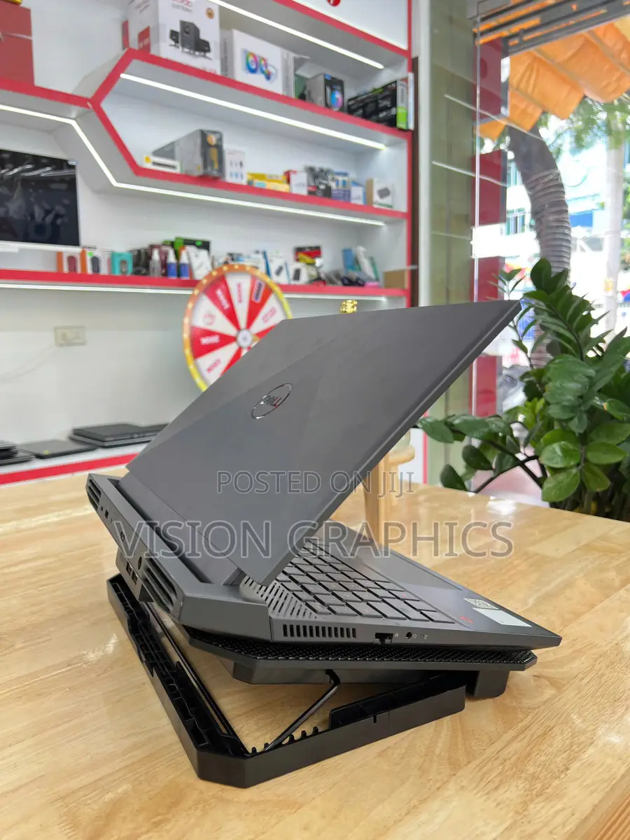 Laptop Dell G5 15 5590 16GB Intel Core i9 SSD 1T