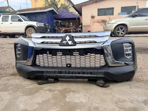 Mitsubishi Montero Sport 2024-2025 Sports Bumper Complete