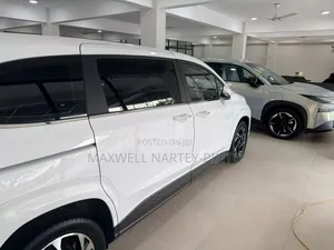New Hyundai Custin 2025 White