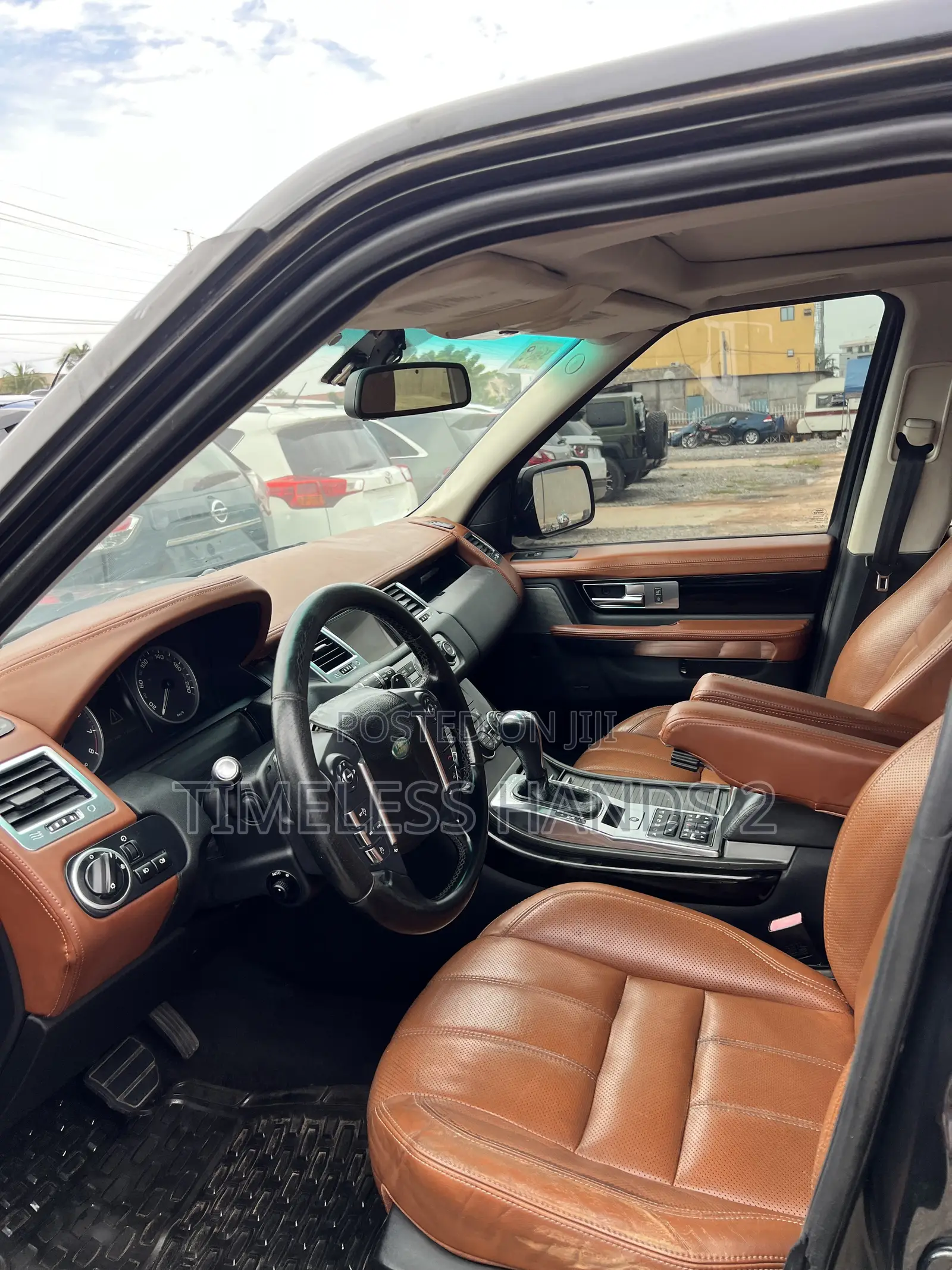 Land Rover Range Rover Sport Supercharged 4x4 (5.0L 8cyl 6A) 2012 Black