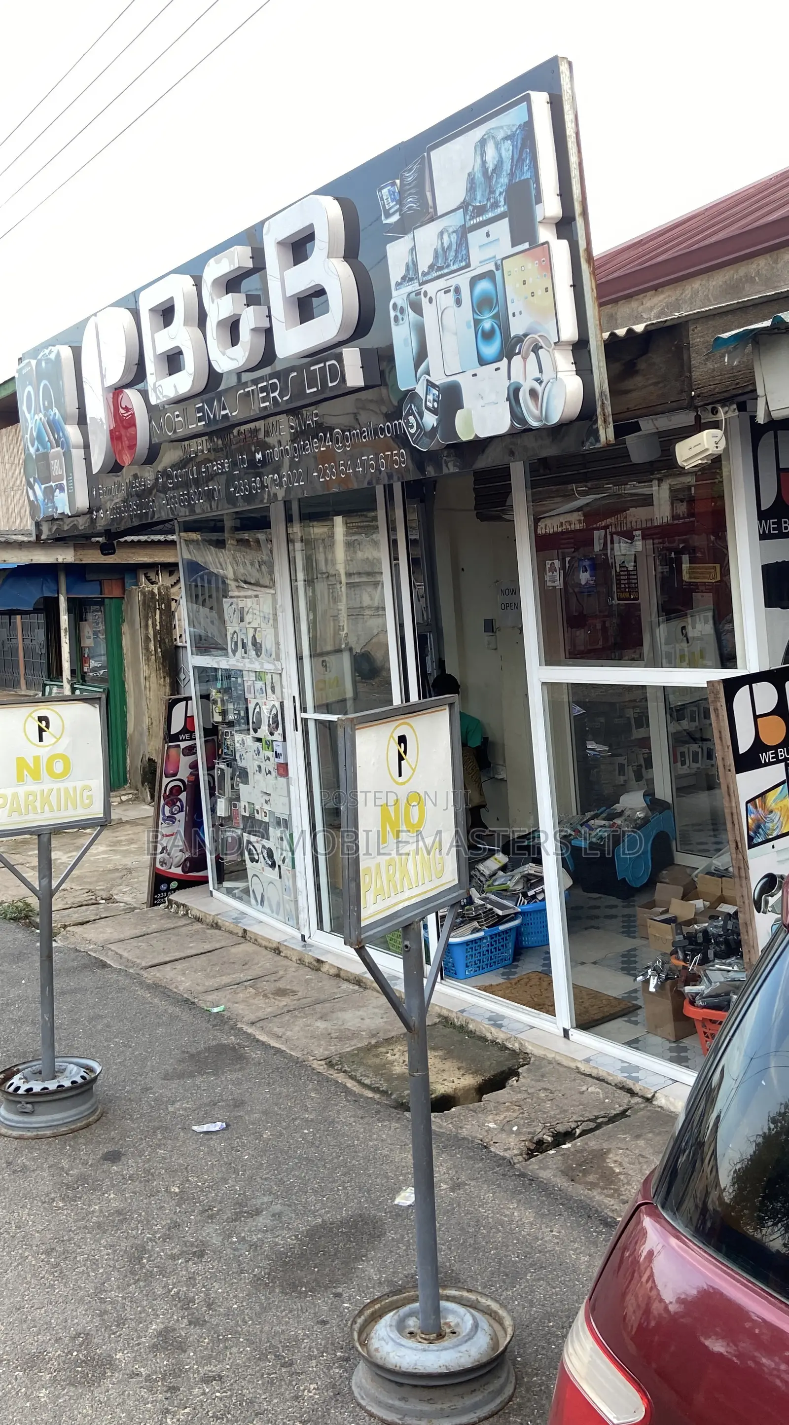 Mobile Phone Accessories Shop for Rent – Everything Included
