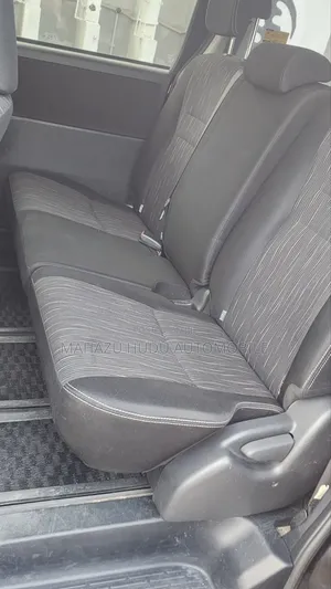 Toyota Voxy 2012 Black