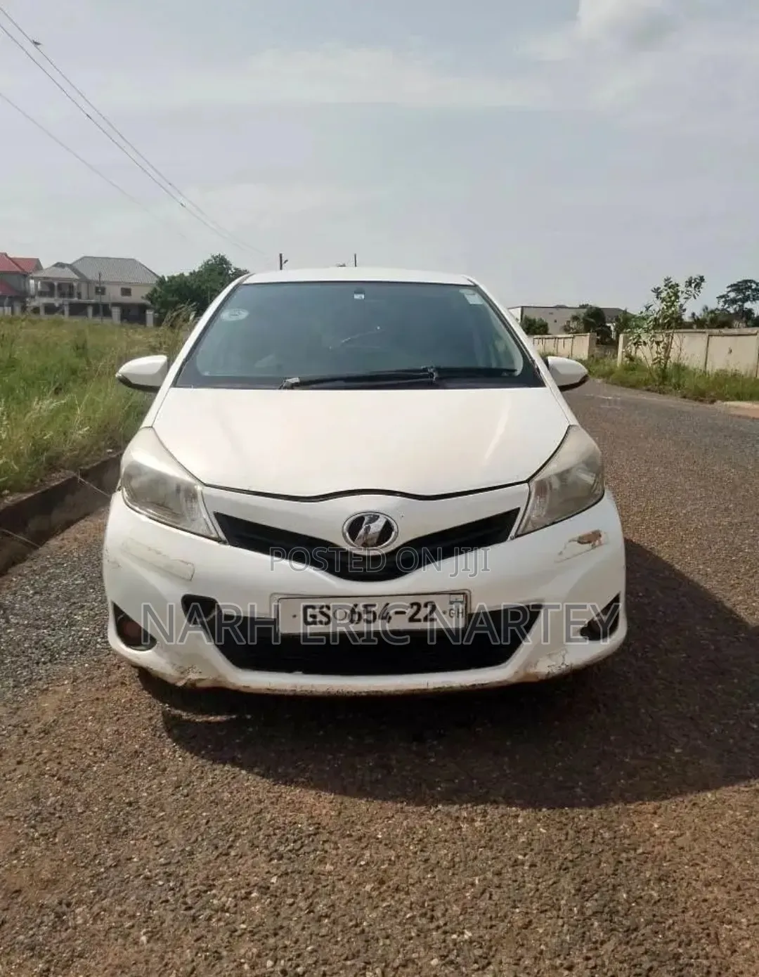 Toyota Vitz 2012 White