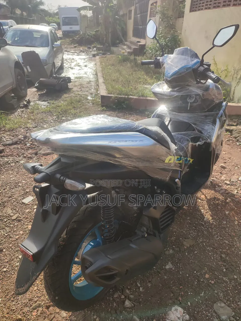 Yamaha 2025 Black