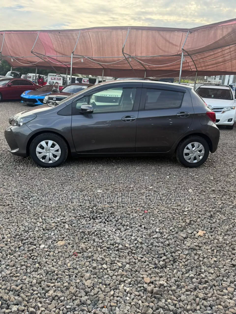 Toyota Vitz 2016 Gray