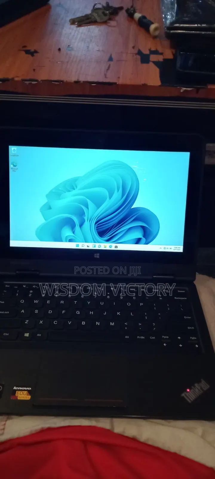 New Laptop Lenovo ThinkPad 11e 8GB Intel Core i3 SSD 128GB