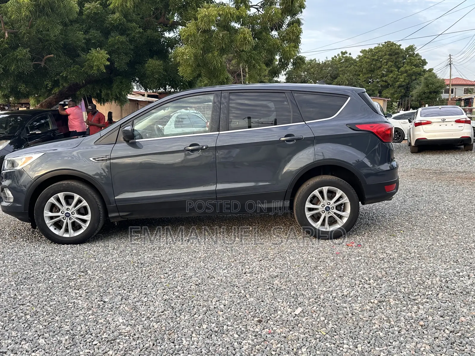 Ford Escape SE 4x4 2019 Gray