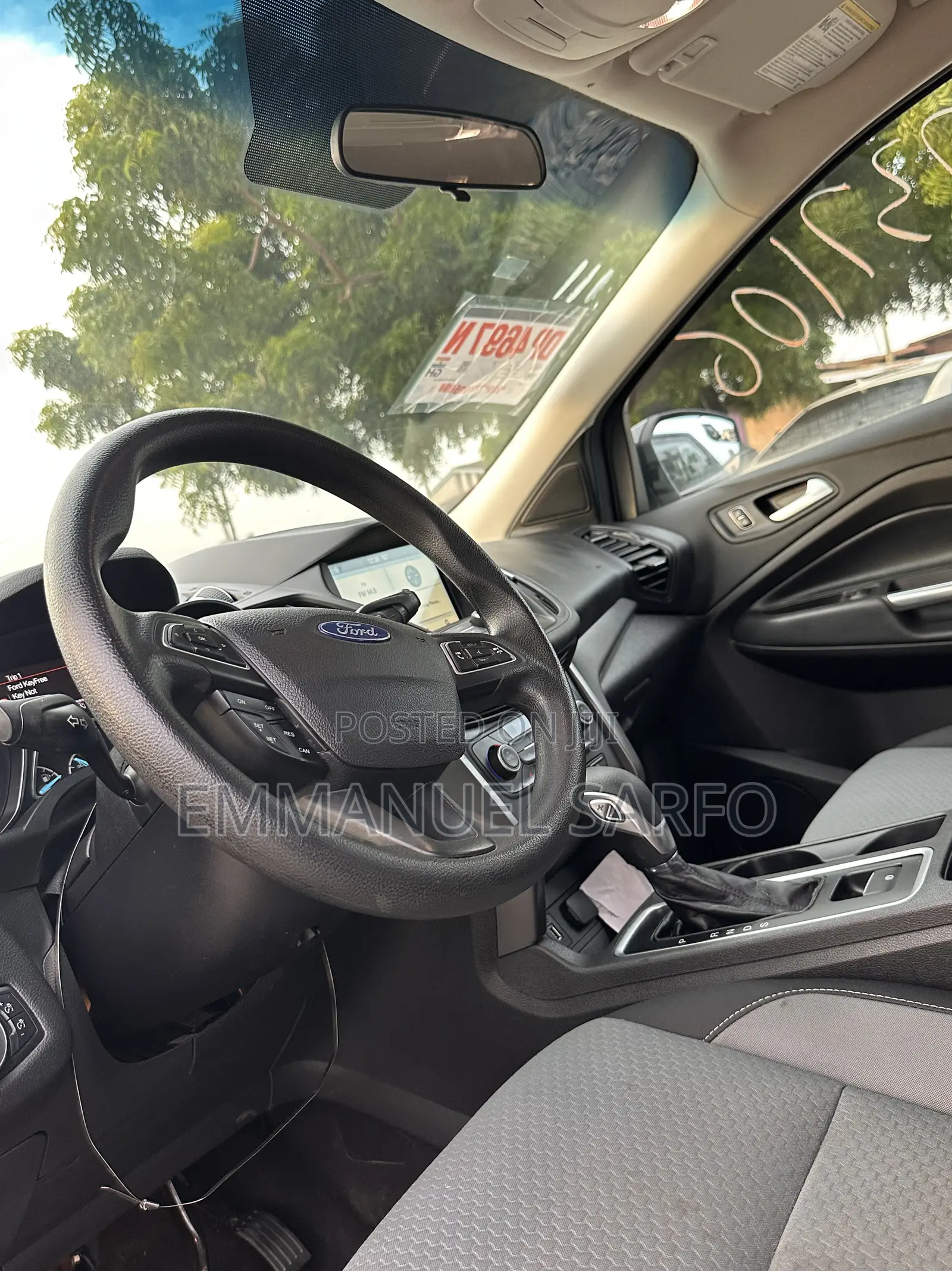 Ford Escape SE 4x4 2019 Gray